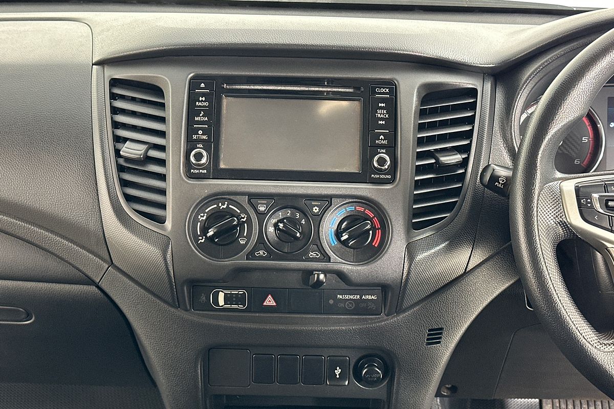 2022 Mitsubishi TRITON GLX (4x4) MR MY22 4X4