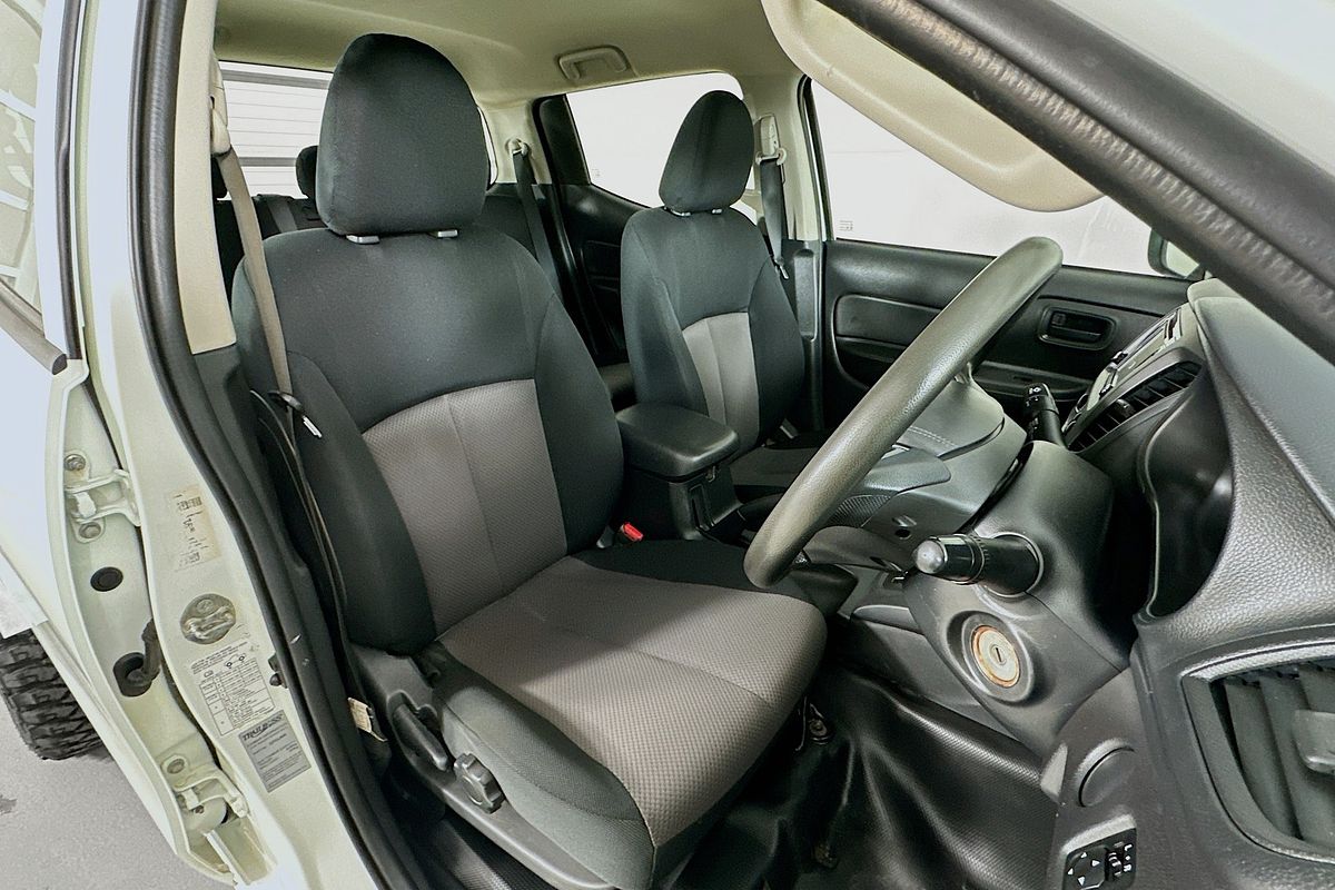 2022 Mitsubishi TRITON GLX+ (4x4) MR MY22 4X4