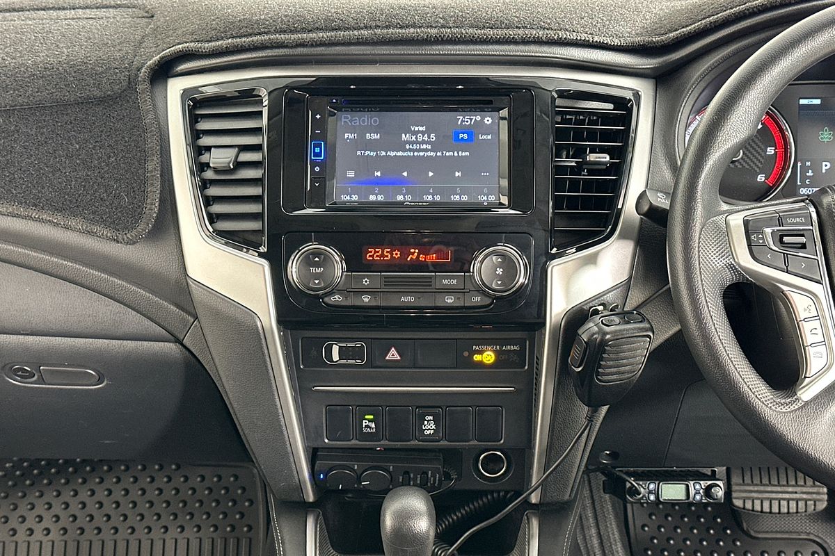 2021 Mitsubishi TRITON GLX+ (4x4) MR MY22 4X4
