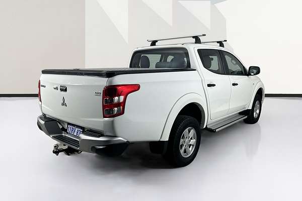 2017 Mitsubishi TRITON GLX PLUS (4x4) MQ MY17 4X4