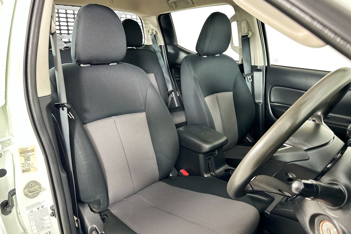 2022 Mitsubishi TRITON GLX (4x4) MR MY22 4X4