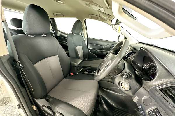 2022 Mitsubishi TRITON GLX (4x4) MR MY22 4X4