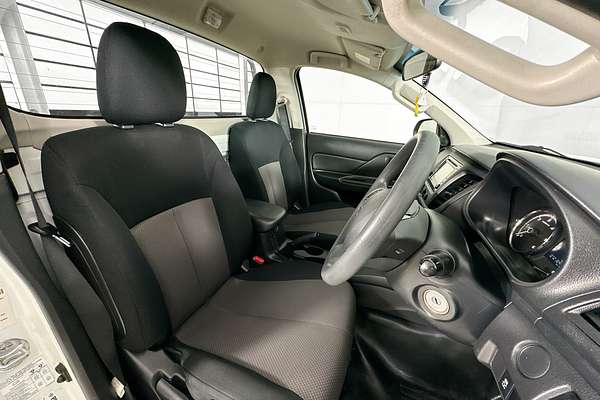 2022 Mitsubishi TRITON GLX (4x2) MR MY22 4x2