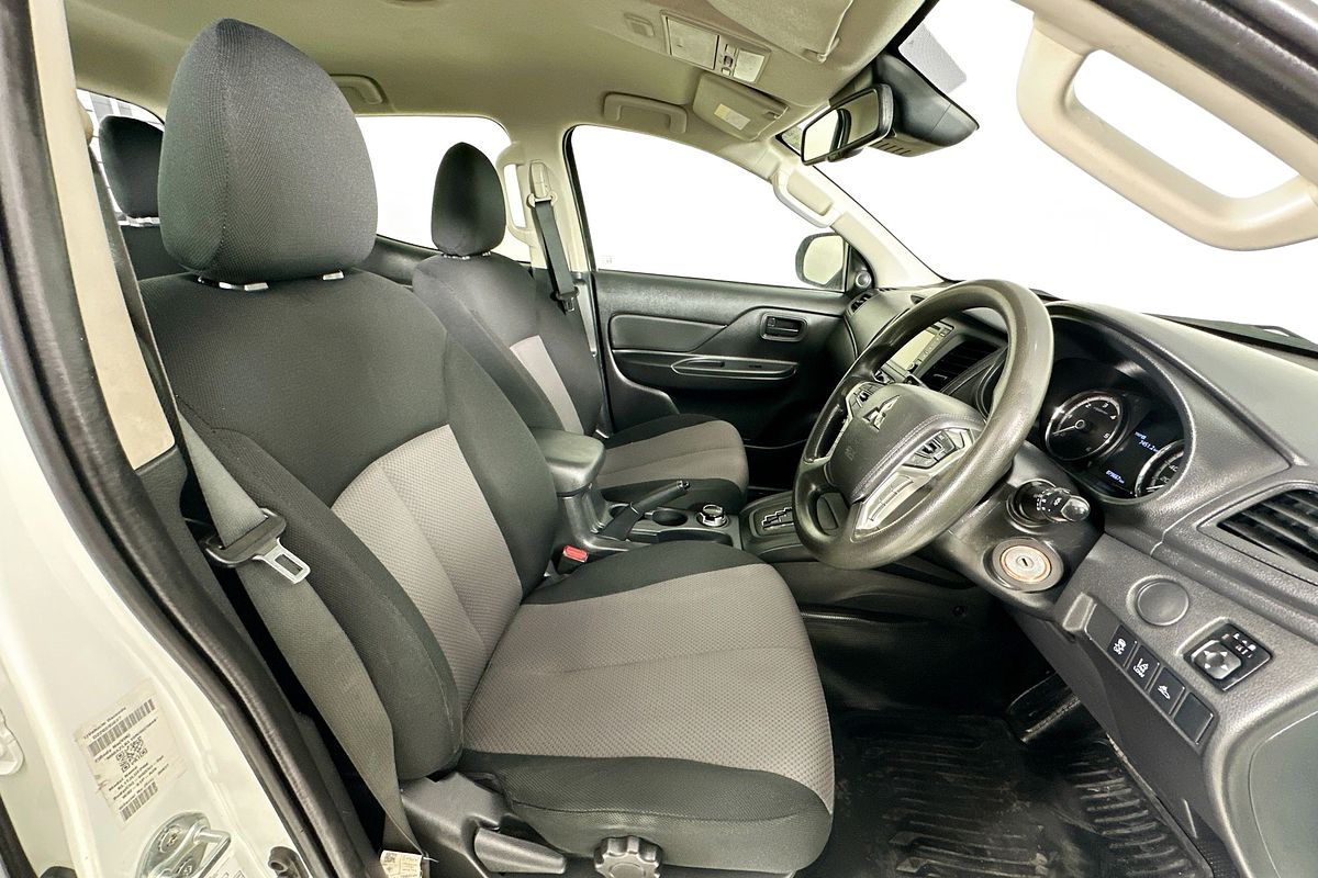 2022 Mitsubishi TRITON GLX (4x4) MR MY22 4X4