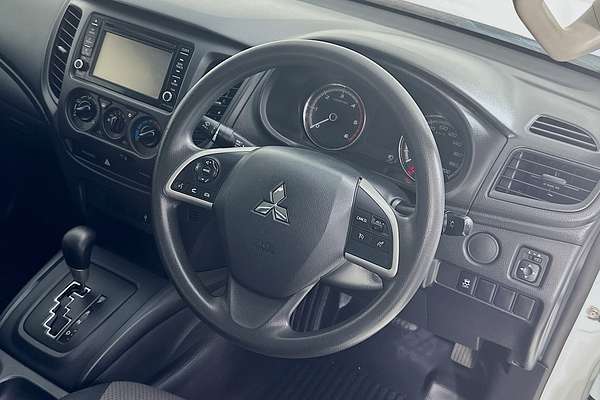 2020 Mitsubishi Triton GLX MR Rear Wheel Drive