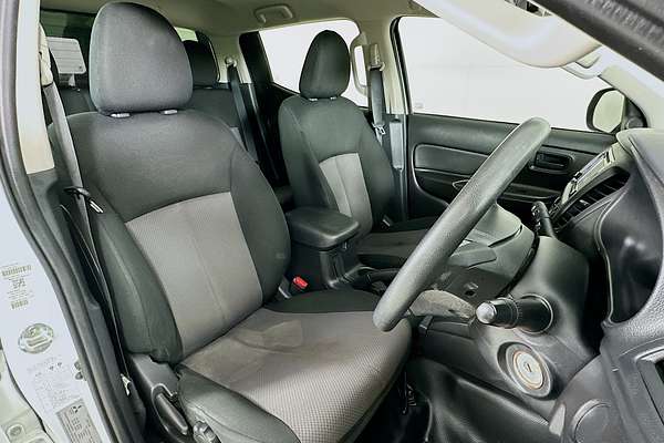 2022 Mitsubishi Triton GLX MR Rear Wheel Drive