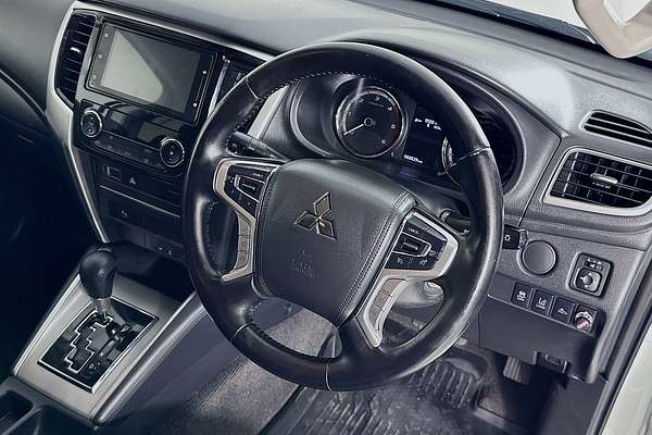 2022 Mitsubishi TRITON GLX-R (4x2) MR MY22 4x2