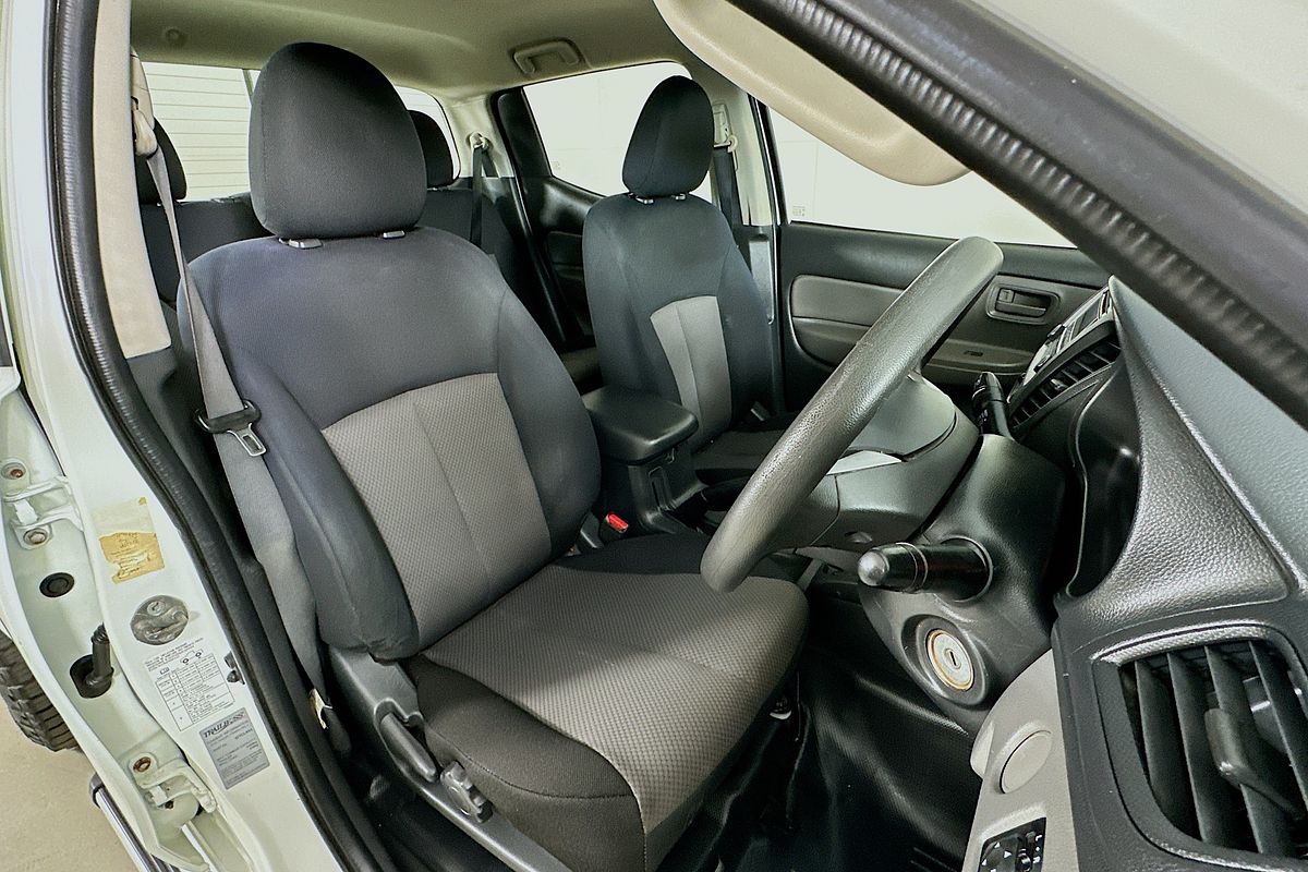 2015 Mitsubishi TRITON GLX (4x4) MQ MY16 4X4