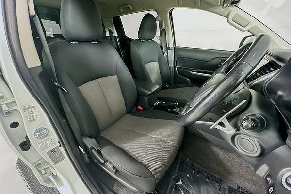 2021 Mitsubishi TRITON GLS MR 4X4
