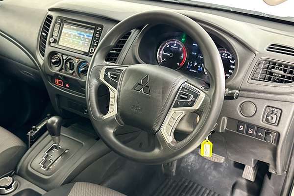 2022 Mitsubishi TRITON GLX (4x4) MR MY22 4X4