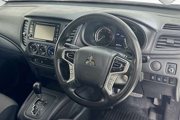 2022 Mitsubishi TRITON GLX (4x4) MR MY22 4X4