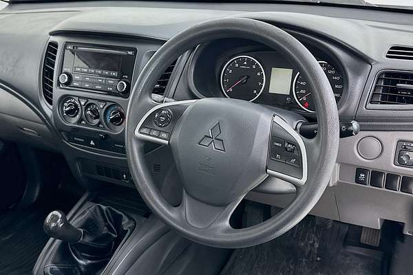 2016 Mitsubishi TRITON GLX MQ MY16 REAR WHEEL DRIVE