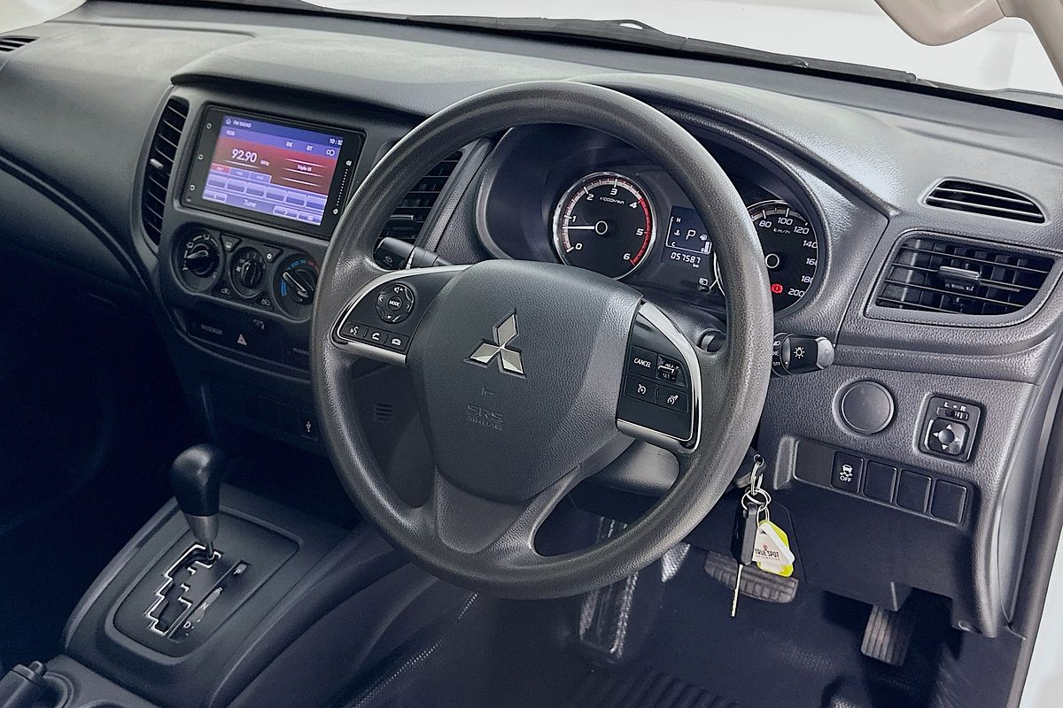 2023 Mitsubishi TRITON GLX (4x2) MR MY23 REAR WHEEL DRIVE