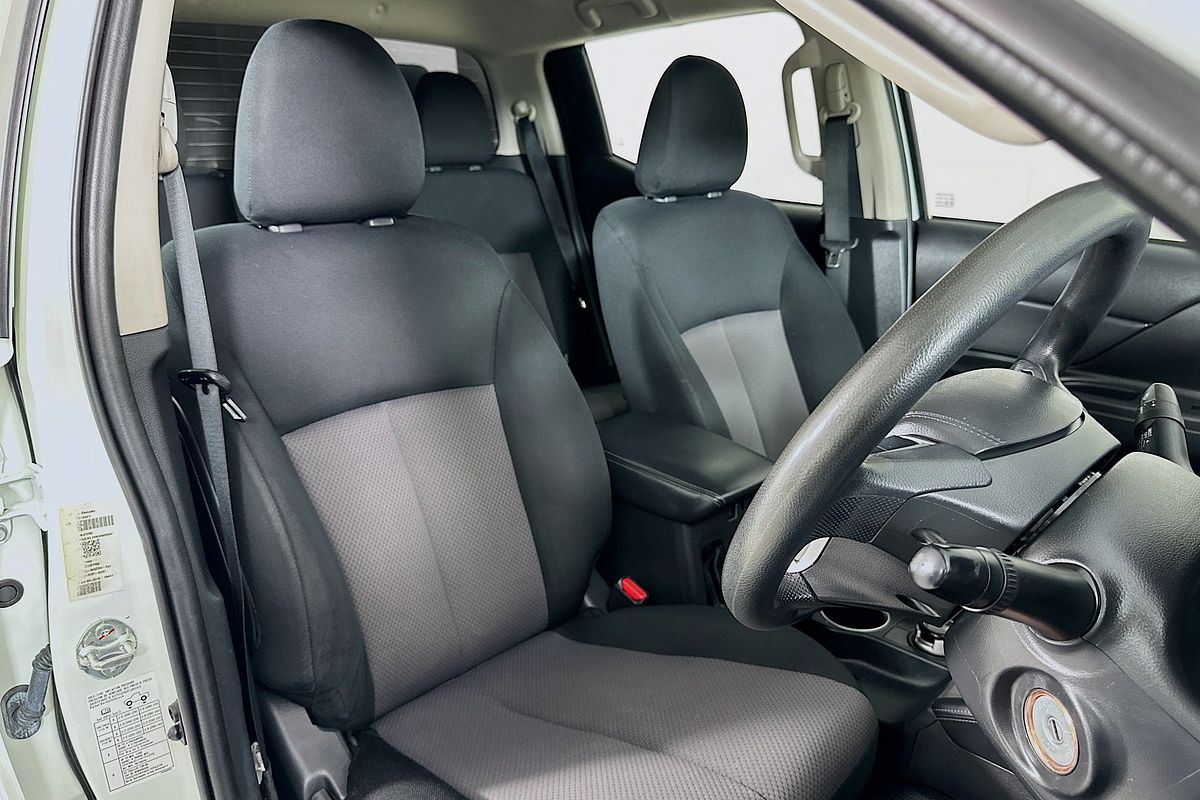 2021 Mitsubishi TRITON GLX+ (4x4) MR MY22 4X4