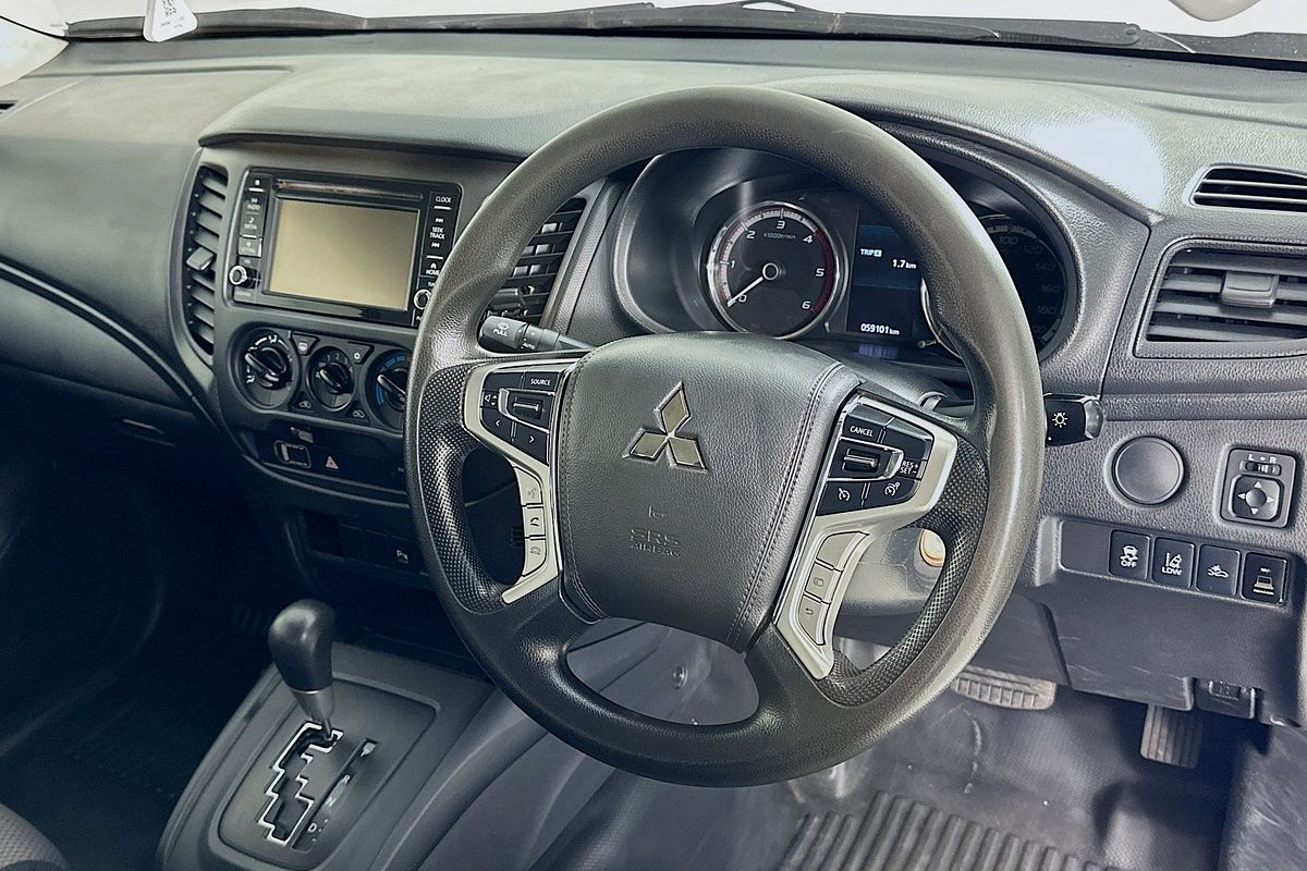 2022 Mitsubishi TRITON GLX+ (4x4) MR MY22 4X4