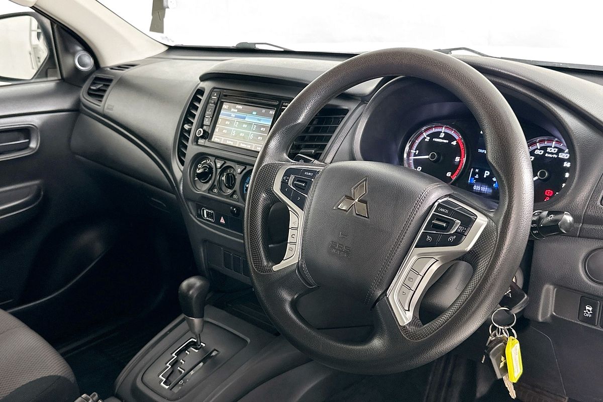 2022 Mitsubishi TRITON GLX (4x4) MR MY22 4X4