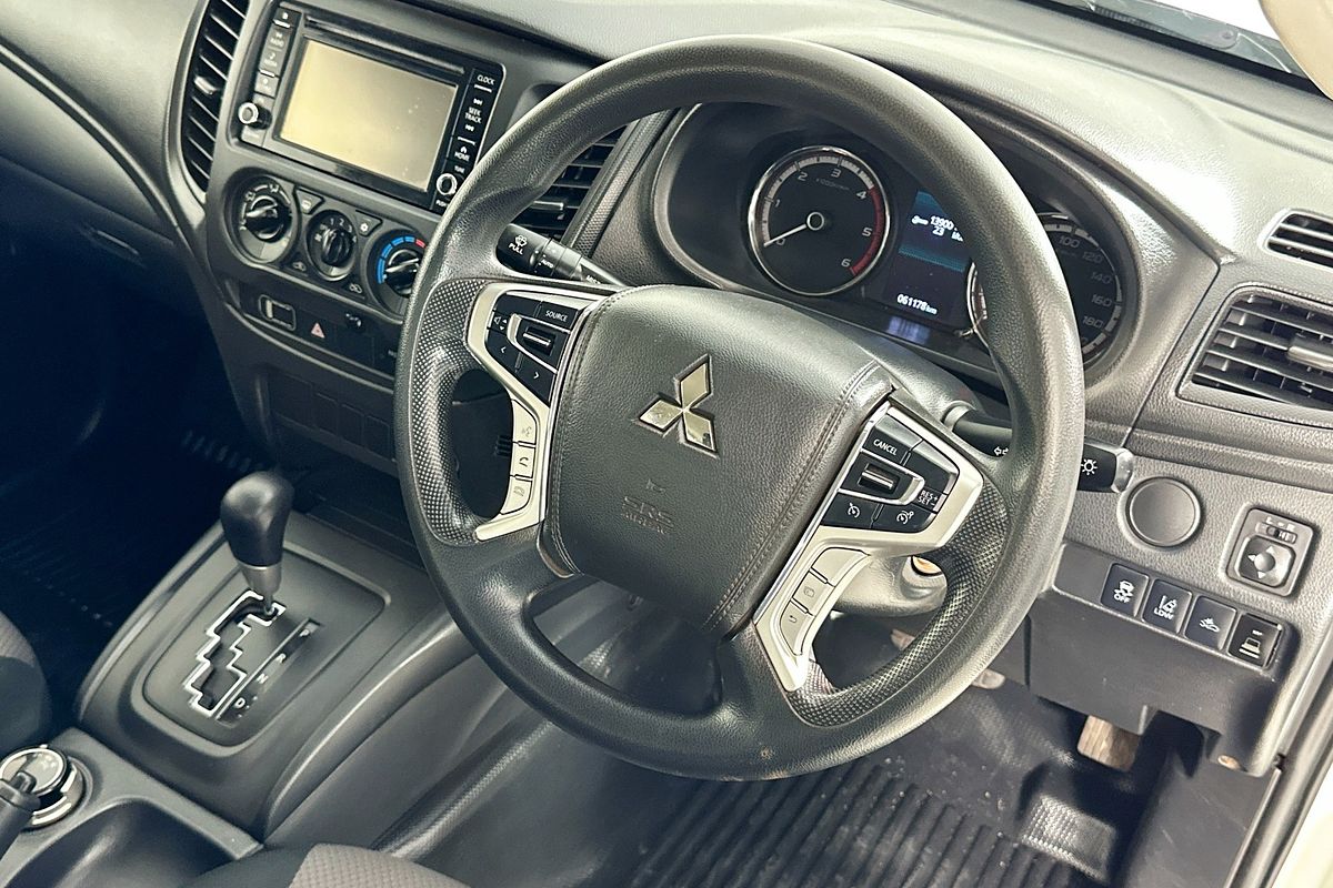 2022 Mitsubishi TRITON GLX (4x4) MR MY22 4X4