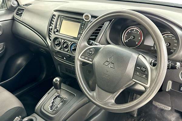 2022 Mitsubishi TRITON GLX (4x2) MR MY22 4x2