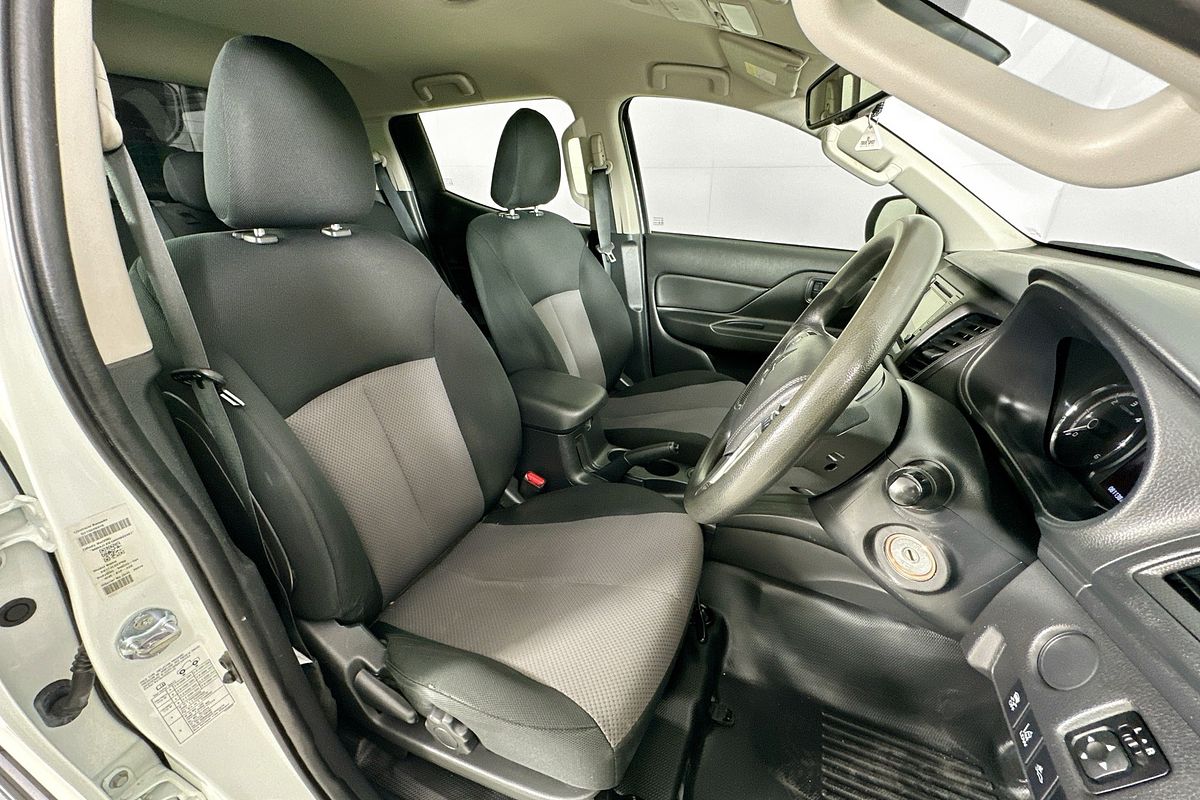 2022 Mitsubishi TRITON GLX (4x2) MR MY22 4x2