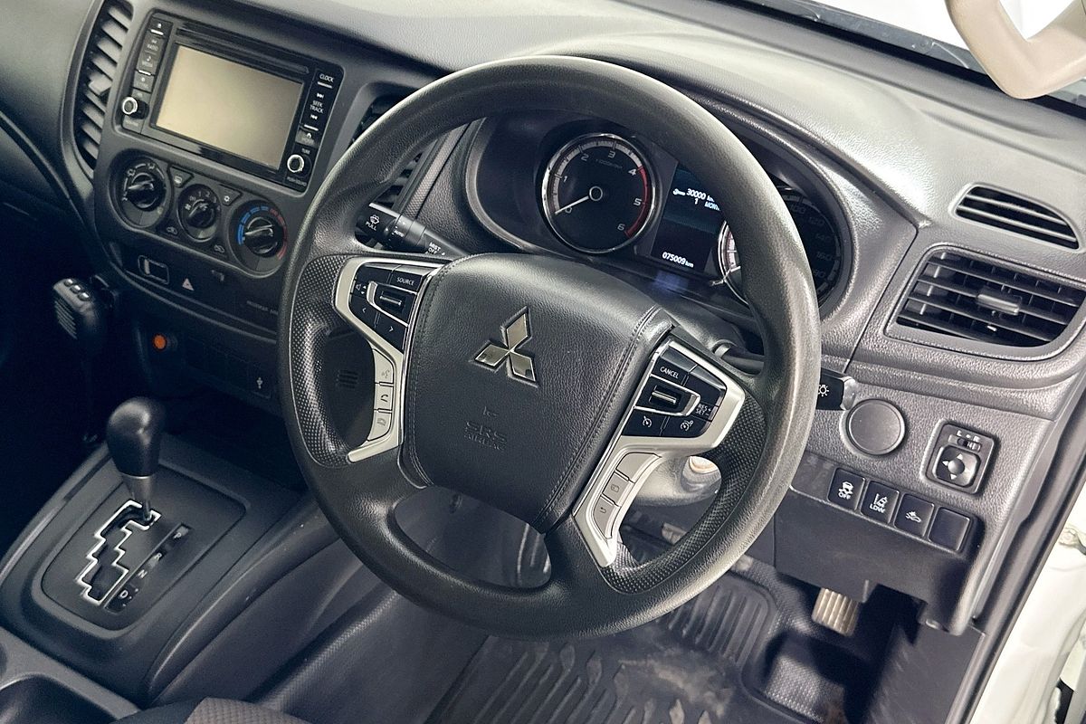 2021 Mitsubishi TRITON GLX (4x4) MR MY22 4X4