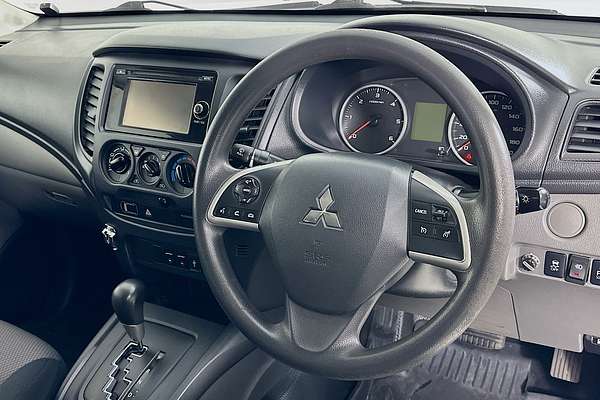 2017 Mitsubishi TRITON GLX PLUS (4x4) MQ MY17 4X4