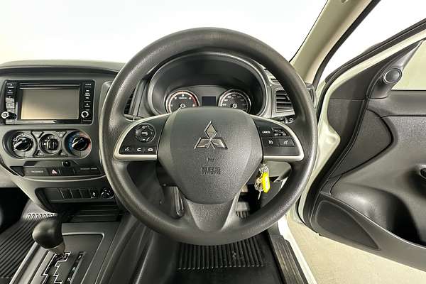 2020 Mitsubishi TRITON GLX (4x2) MR MY21 4x2