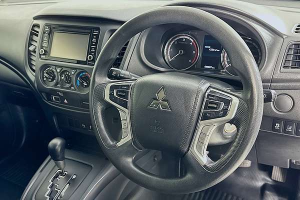 2022 Mitsubishi Triton GLX MR Rear Wheel Drive