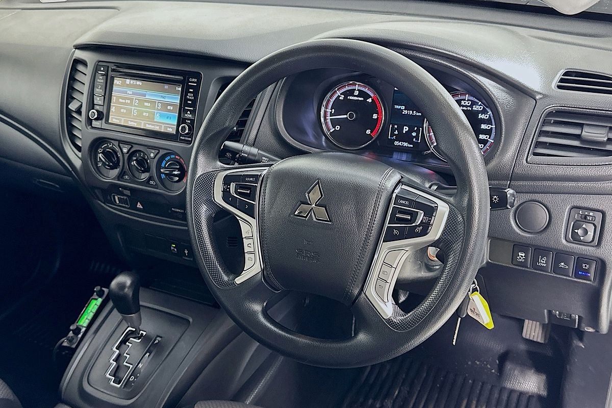 2022 Mitsubishi TRITON GLX (4x4) MR MY22 4X4