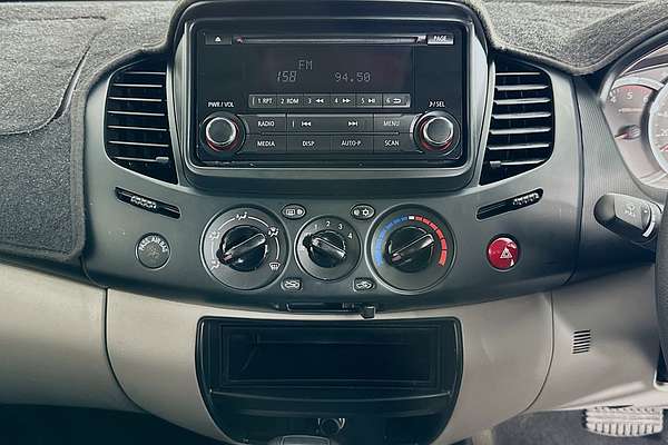 2014 Mitsubishi Triton GLX MN 4X4