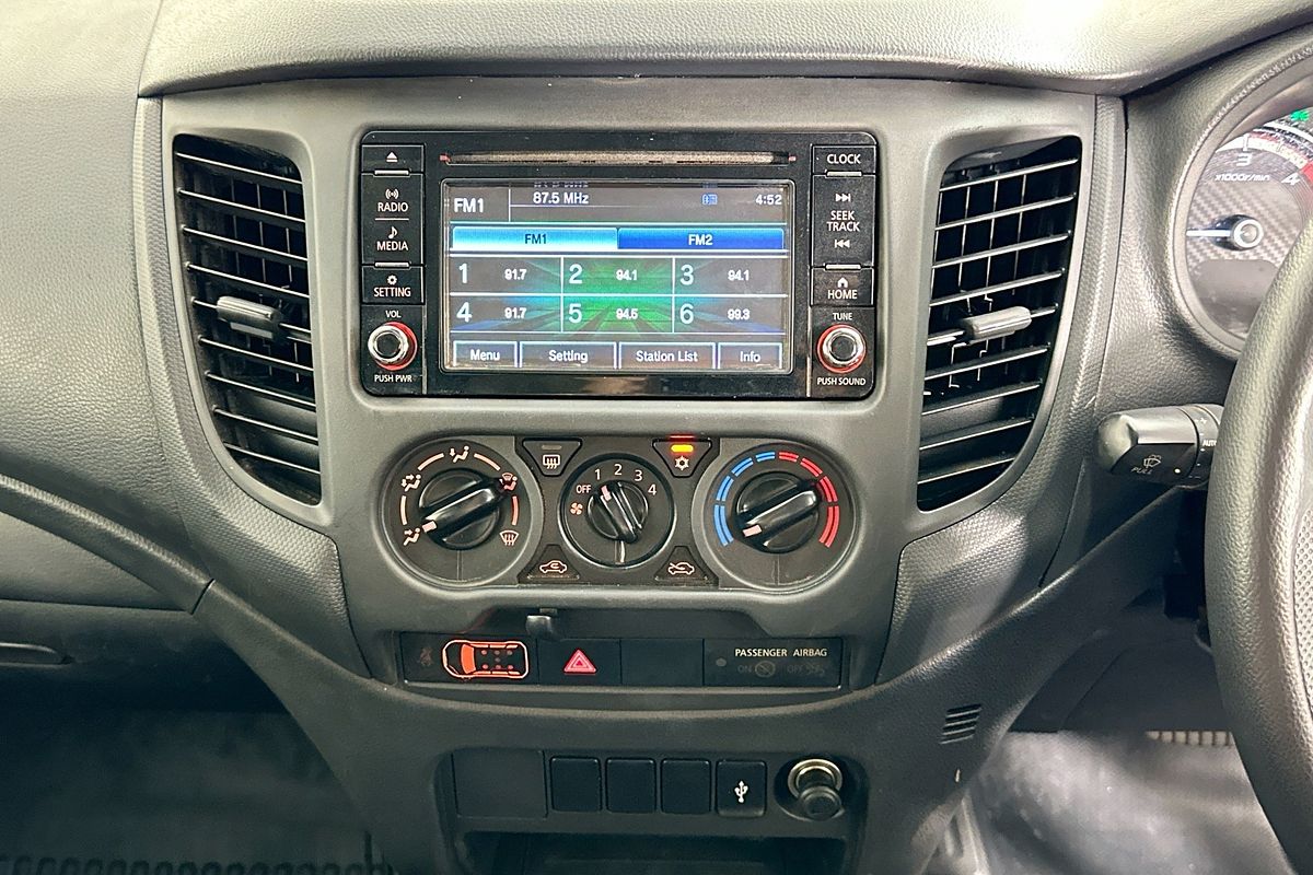 2022 Mitsubishi TRITON GLX (4x4) MR MY22 4X4