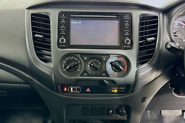 2022 Mitsubishi TRITON GLX (4x4) MR MY22 4X4
