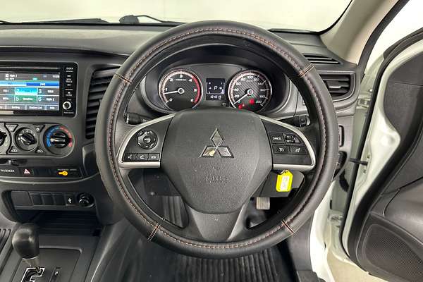 2020 Mitsubishi TRITON GLX (4x2) MR MY21 4x2