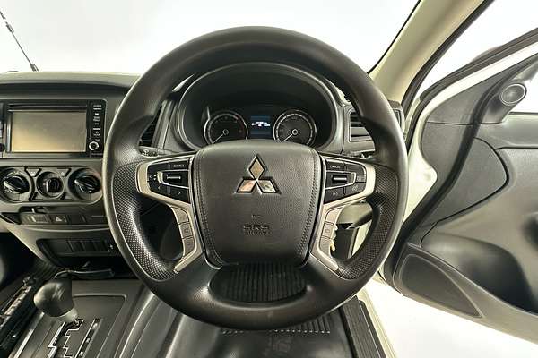 2022 Mitsubishi TRITON GLX (4x4) MR MY22 4X4