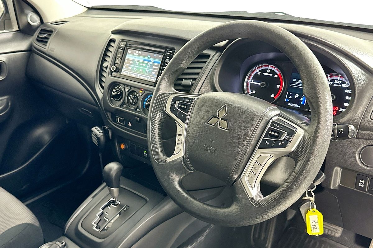 2021 Mitsubishi TRITON GLX (4x2) MR MY22 4x2