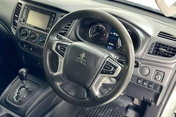 2022 Mitsubishi TRITON GLX (4x2) MR MY22 4x2