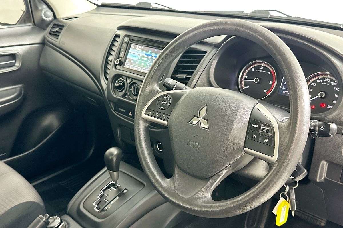 2021 Mitsubishi TRITON GLX (4x2) MR MY21 4x2