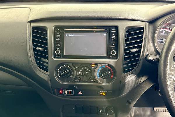 2021 Mitsubishi TRITON GLX (4x4) MR MY22 4X4