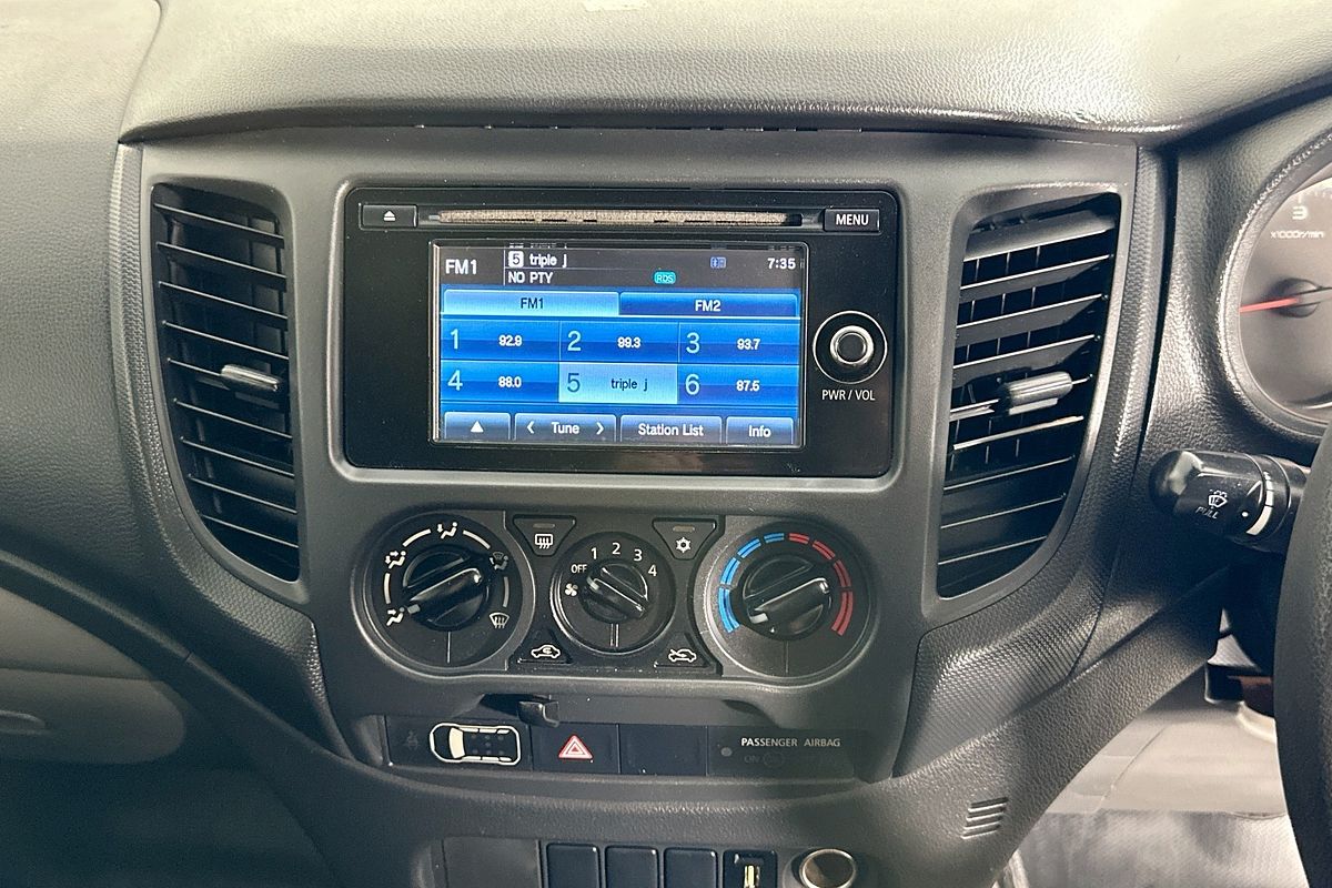 2017 Mitsubishi TRITON GLX (4x4) MQ MY17 4X4