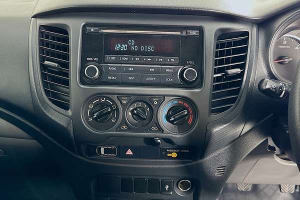 2015 Mitsubishi TRITON GLX (4x4) MQ MY16 4X4