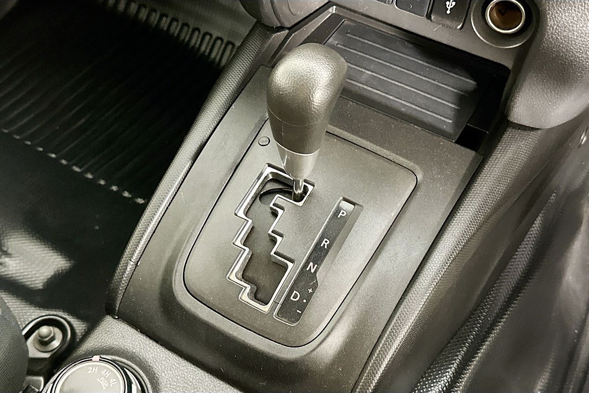 2022 Mitsubishi TRITON GLX (4x4) MR MY22 4X4