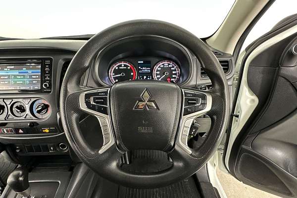 2021 Mitsubishi TRITON GLX (4x4) MR MY21 4X4