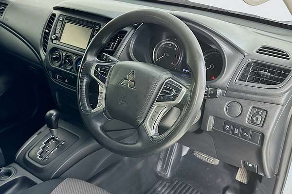 2020 Mitsubishi TRITON GLX ADAS (4x2) MR MY21 4x2