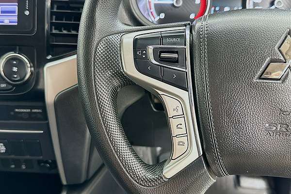 2022 Mitsubishi TRITON GLX+ (4x4) MR MY22 4X4