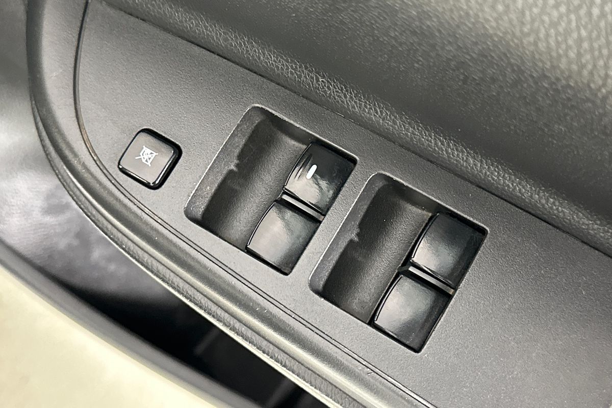 2019 Mitsubishi TRITON GLX ADAS (4x4) MR MY19 4X4