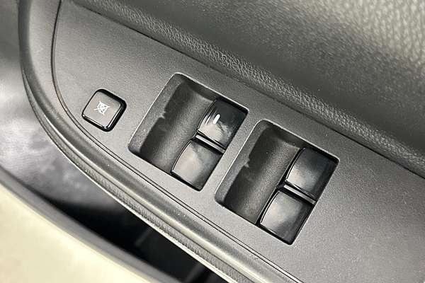 2019 Mitsubishi TRITON GLX ADAS (4x4) MR MY19 4X4