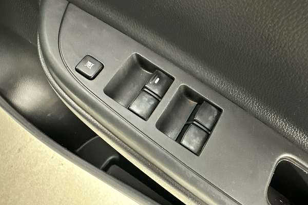 2022 Mitsubishi TRITON GLX (4x4) MR MY22 4X4