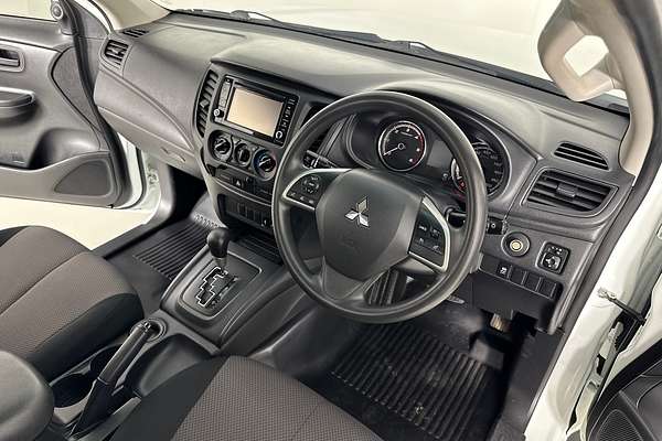 2020 Mitsubishi TRITON GLX (4x2) MR MY21 4x2