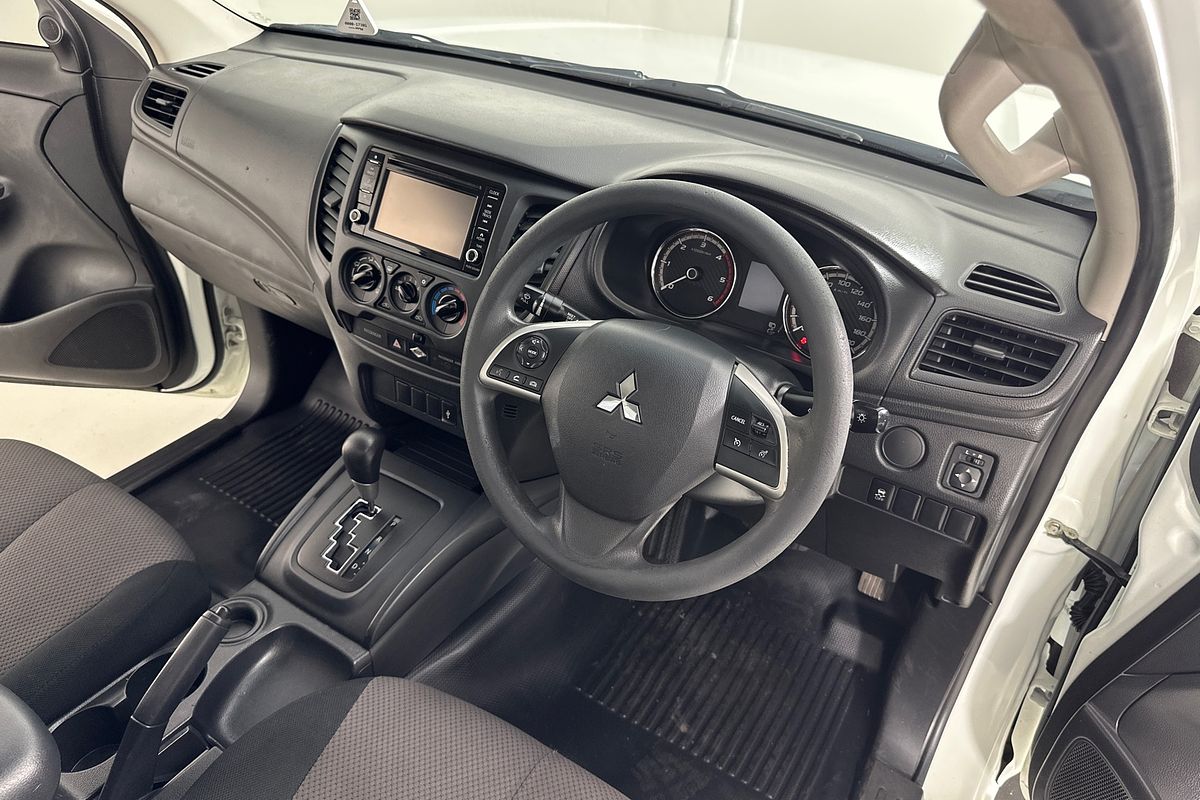 2020 Mitsubishi Triton GLX MR Rear Wheel Drive