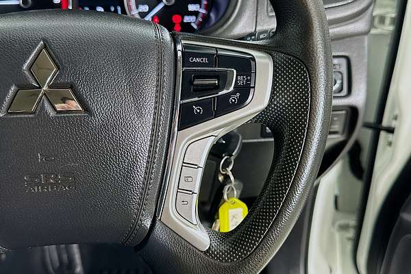 2022 Mitsubishi TRITON GLX (4x4) MR MY22 4X4
