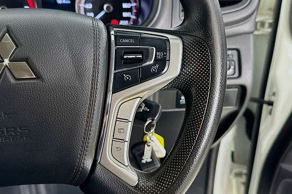 2022 Mitsubishi TRITON GLX (4x4) MR MY22 4X4